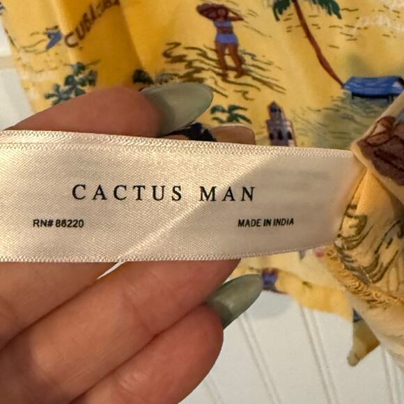 Cactus Man Ricky Singh Tropical HawaiianThemed Shirt Size Medium - Picture 6 of 7